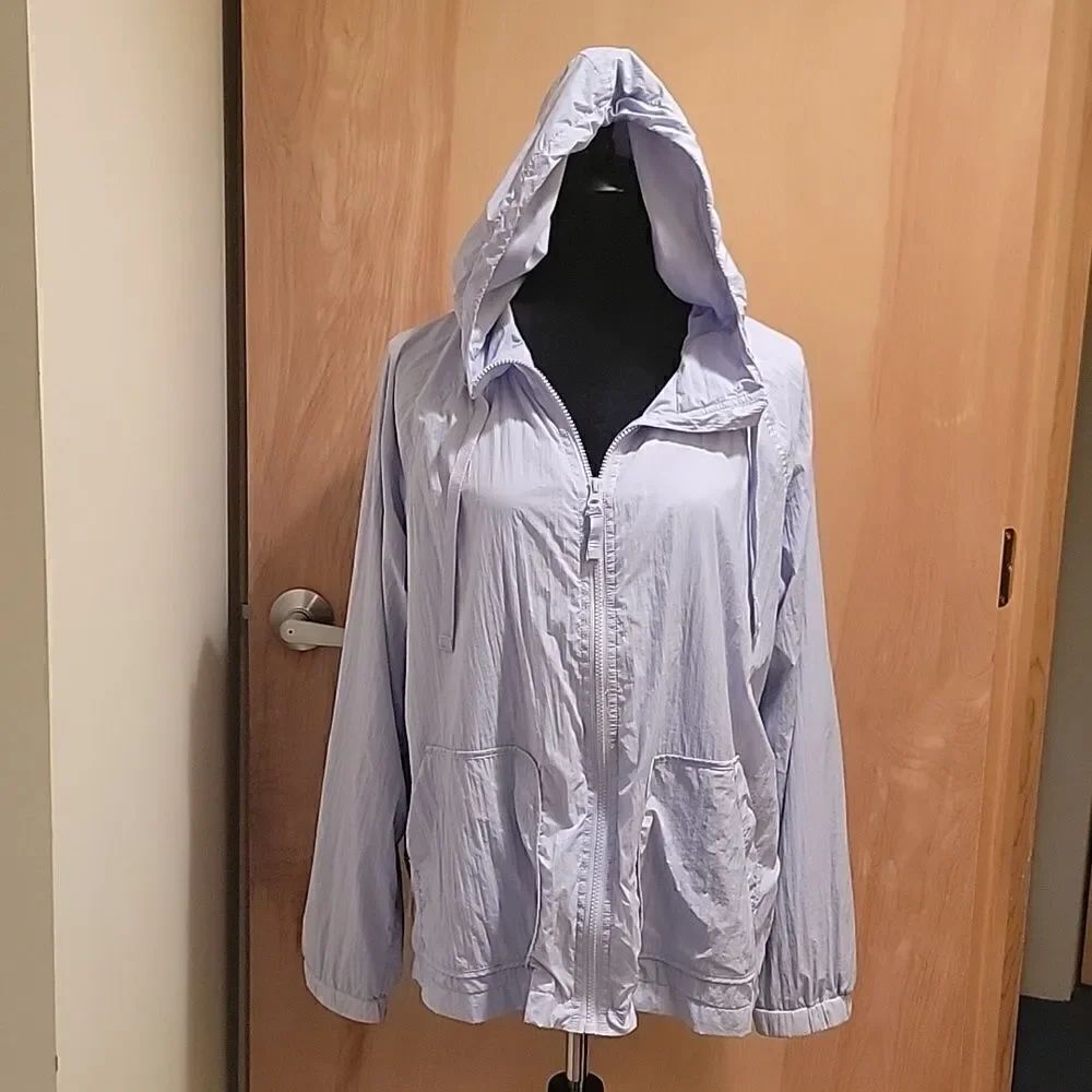 Sonoma sky blue windbreaker XL